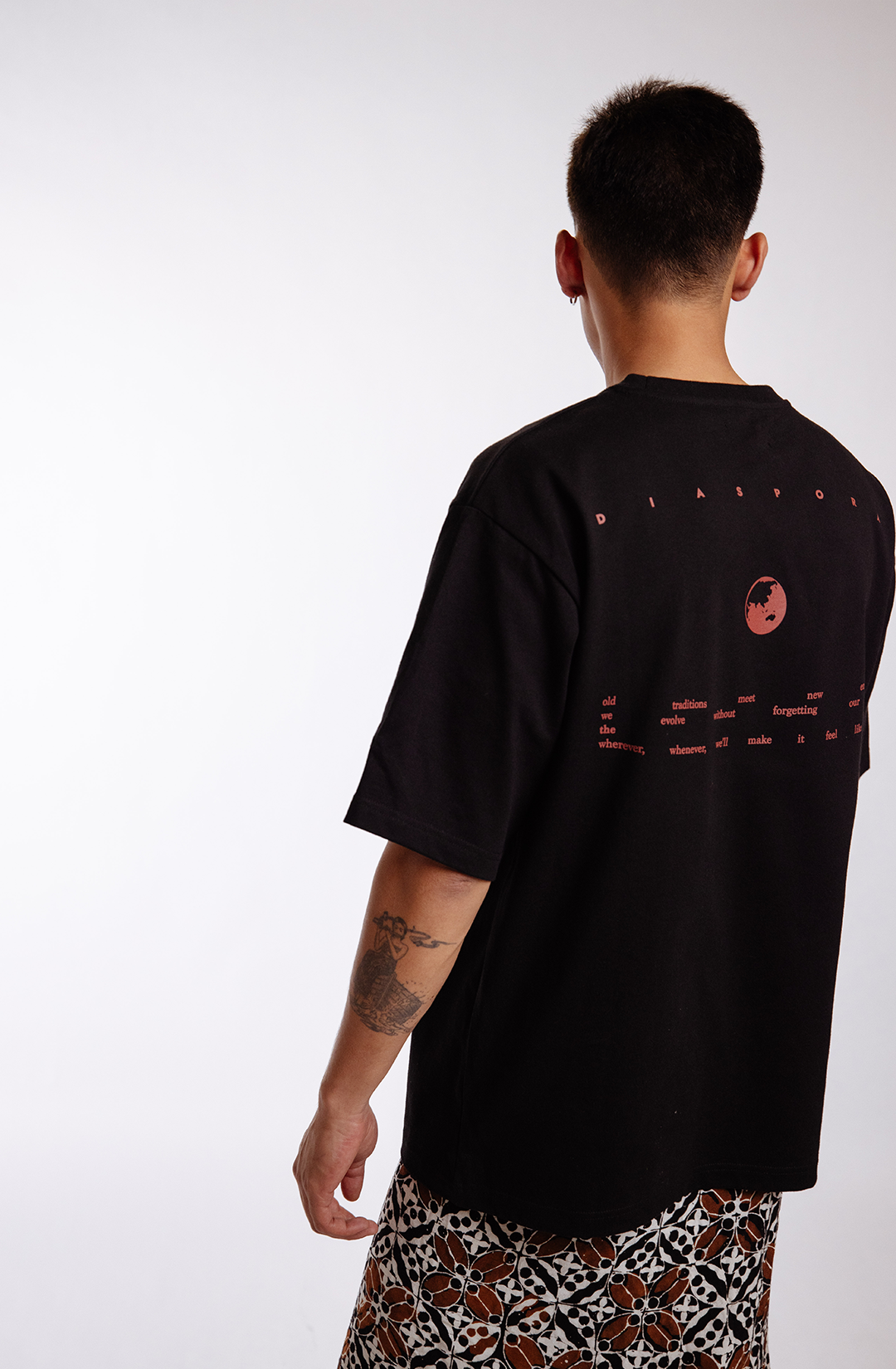 Endy | black 100% cotton, unisex, boxy fit t-shirt | The Diaspora